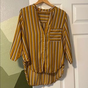 Baseball jersey type shirt, gold and black stripe